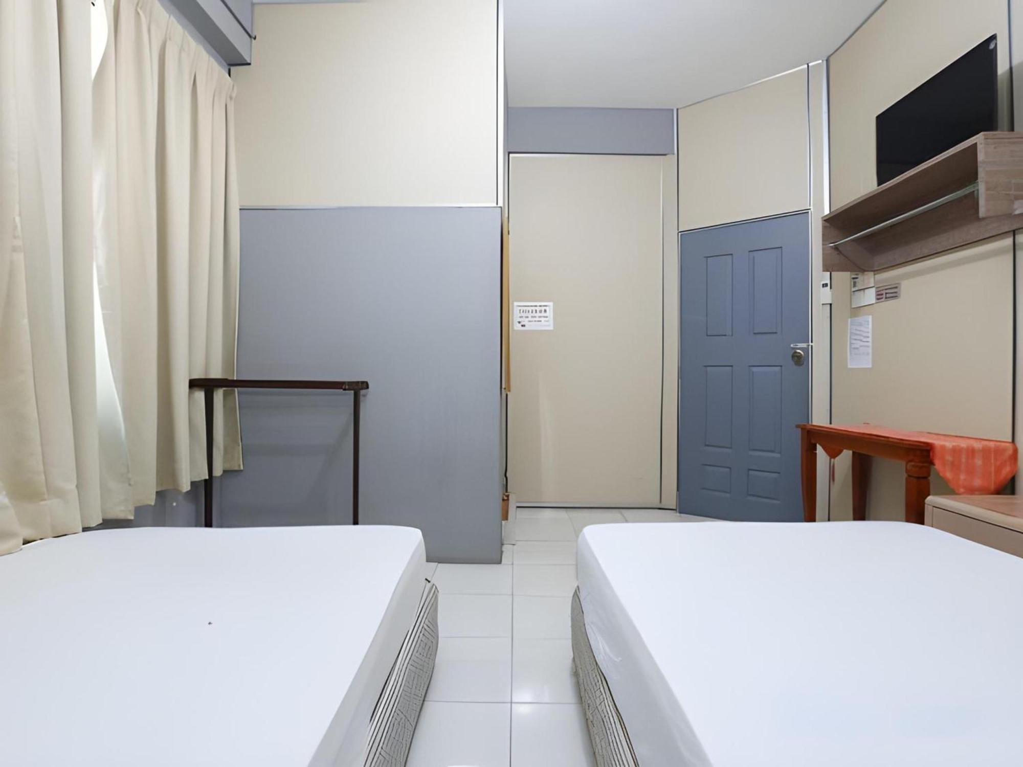 SPOT ON 89796 D'noor Budget Inn Kota Bharu Eksteriør billede