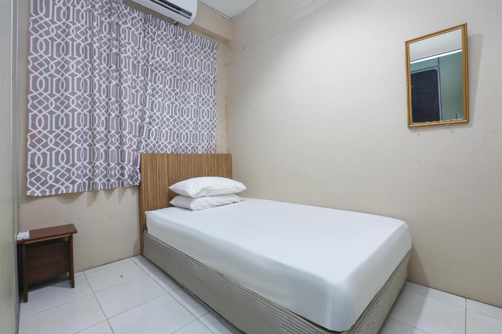 SPOT ON 89796 D'noor Budget Inn Kota Bharu Eksteriør billede