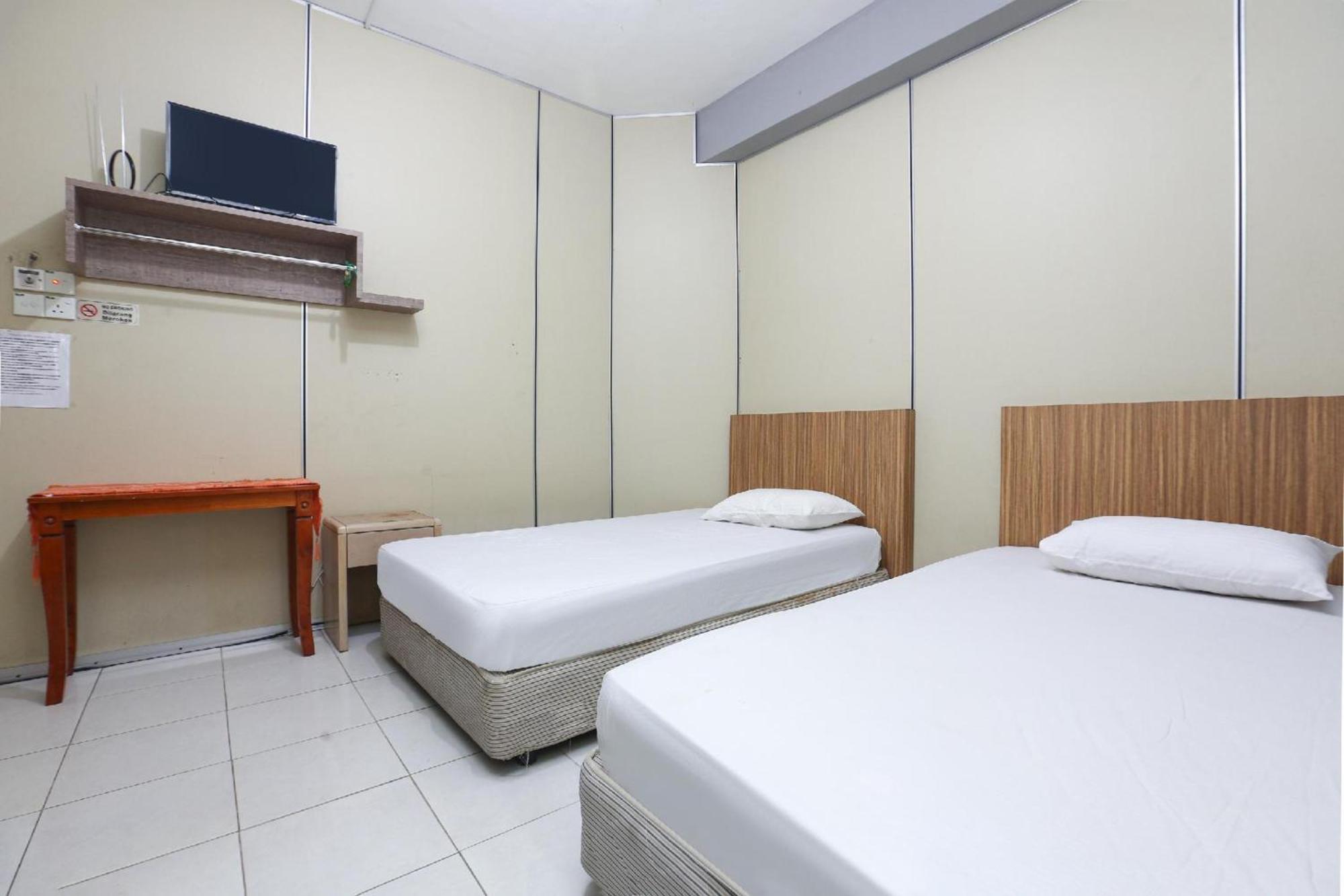 SPOT ON 89796 D'noor Budget Inn Kota Bharu Eksteriør billede