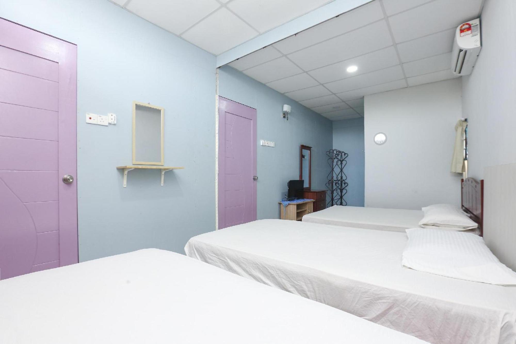 SPOT ON 89796 D'noor Budget Inn Kota Bharu Eksteriør billede